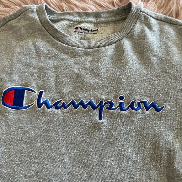 champion crewneck - Picture 5 of 5